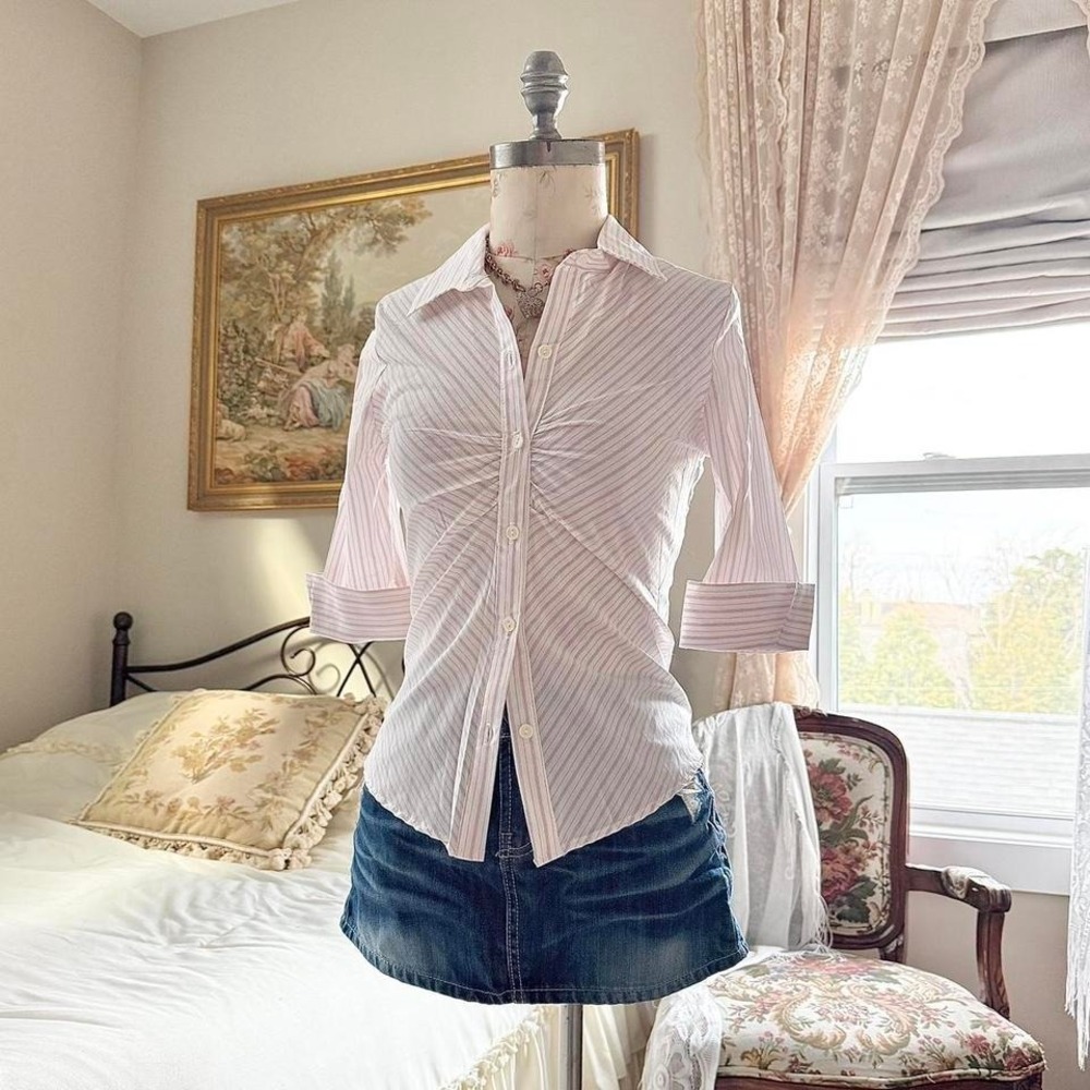 pink striped button up Y2K pink striped button up Janette size medium